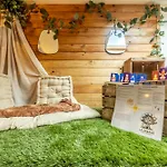 La - By Prim0 C0nciergerie *