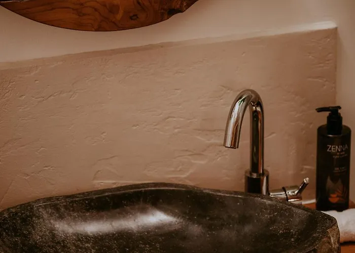 La - By Prim0 C0nciergerie Gerzat