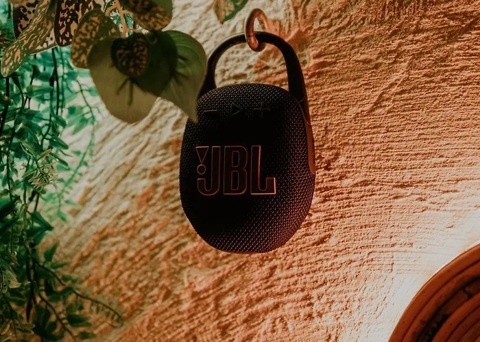 La - By Prim0 C0nciergerie *